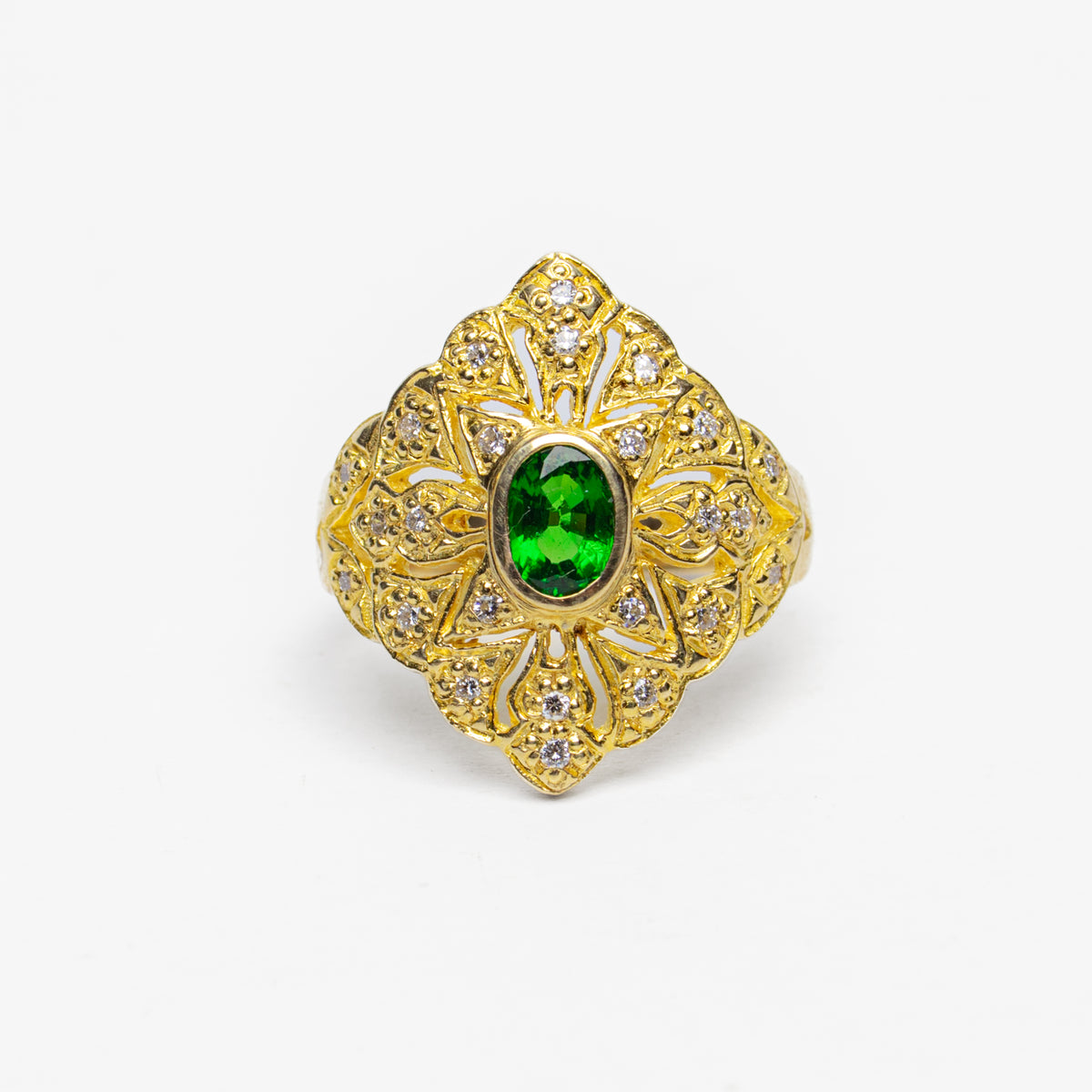 Anillo Esmeralda Filigrana en Oro Amarillo - J24K