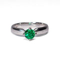 Anillo Esmeralda Solitario en Oro Blanco - J24K