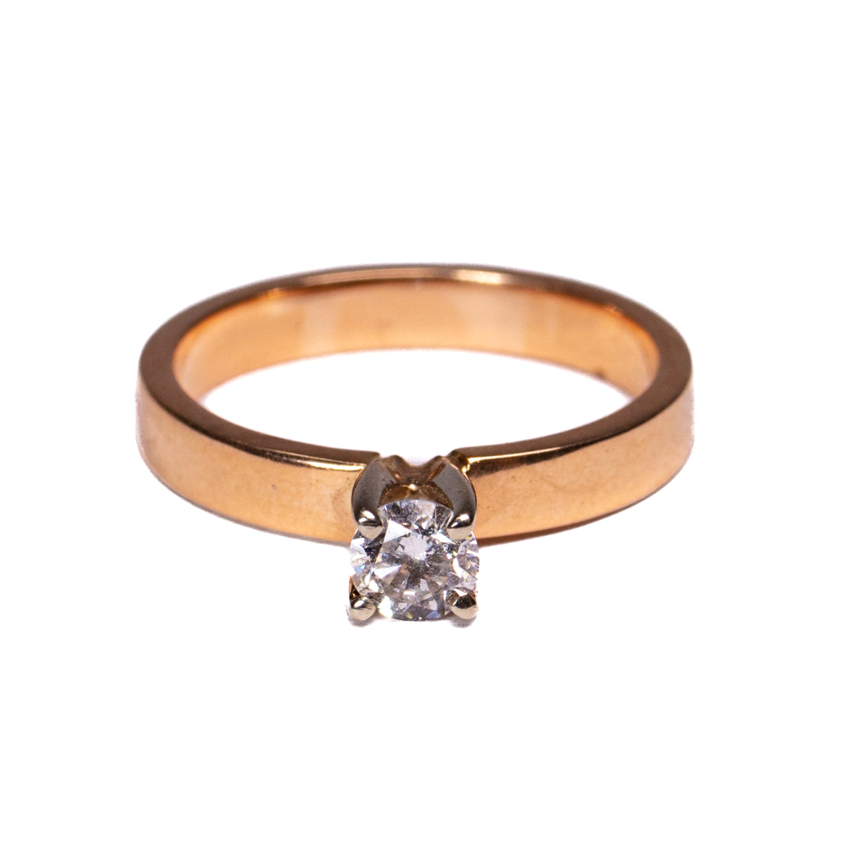 Anillo Solitario en Oro Rosa - Modelo 1 - J24K