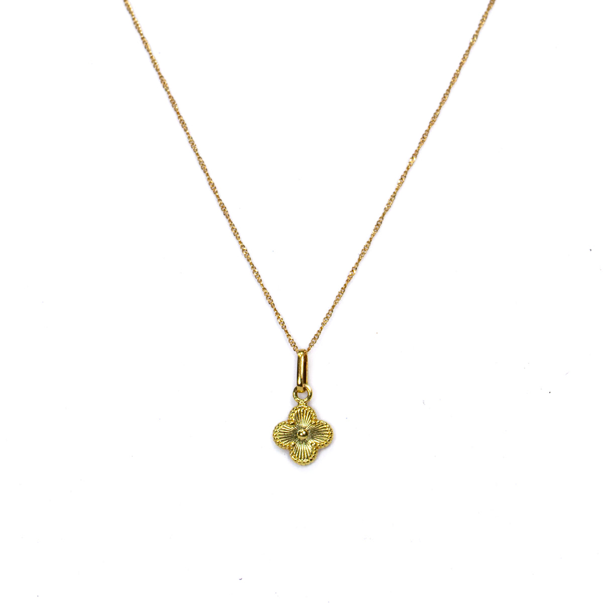 Collar Trébol en Oro Amarillo - J24K